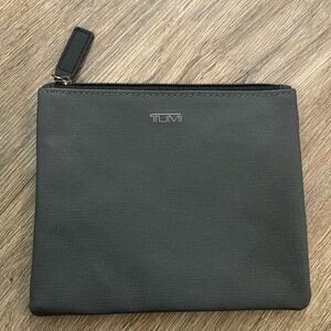 Tumi for Delta Zipper Pouch